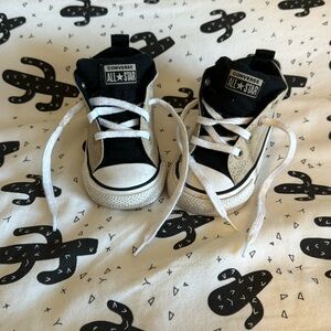 Converse All Star toddler shoes size 4